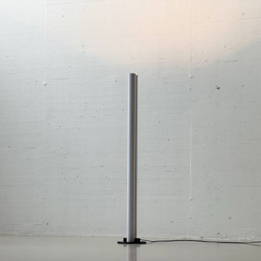Lampada da terra di G. Frattini per Artemide, 1970