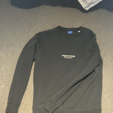 Basic Jack and Jones pullover 