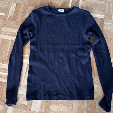 2 Lamarel long-sleeve shirts white and black