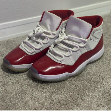 Jordan 11 cherry