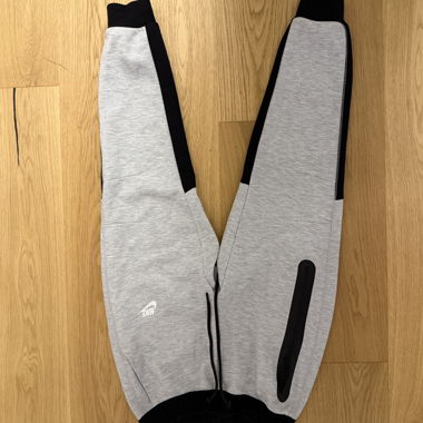 Nike tech 