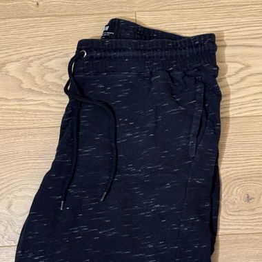 BLACK SHORT
