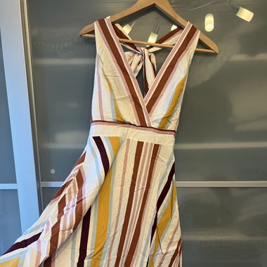 Gestreiftes Kleid