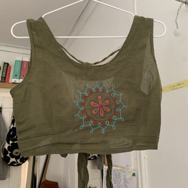 Top portefeuille vert en lin