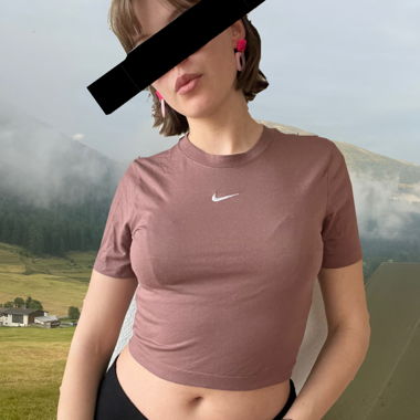 Nike Crop-T-Shirt
