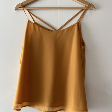 senfgelbe Bluse