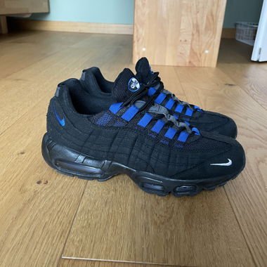 Nike Air Max 95 „Black Royal“ – 42