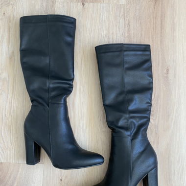 Black Overknee Boots Size 38