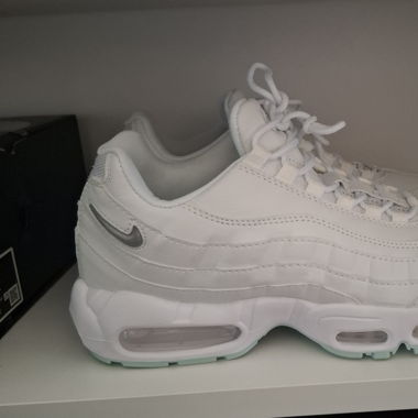 Nike 95 reps