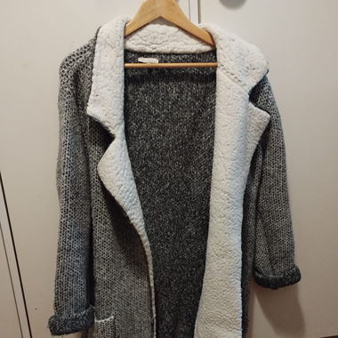 Grey winter jacket (female)/Grau winterjacke 