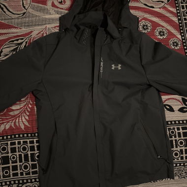 Under Armour Hooded Jacket