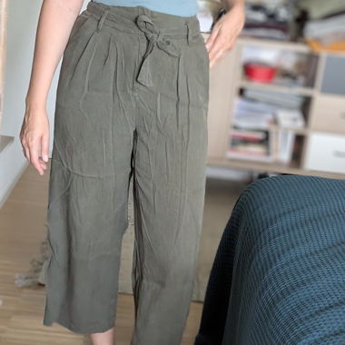 Pantaloni Promod comodi verde kaki