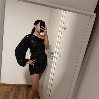 Black Sequin One-Shoulder Dress