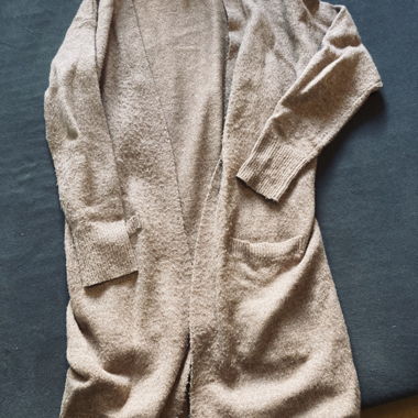 Cardigan in maglia beige