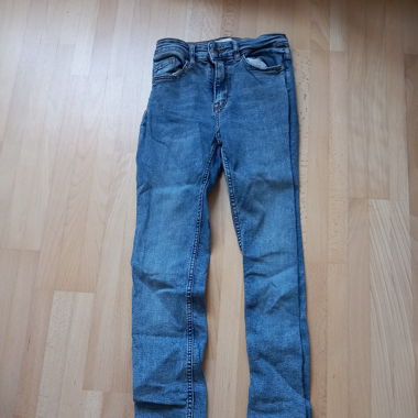 Skinny jeans