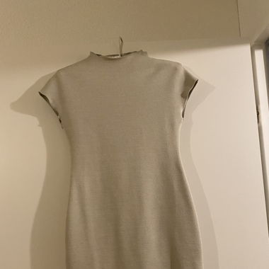 Kleid hellbeige