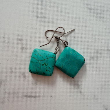 Turquoise stone earrings