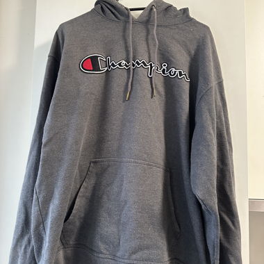 Champion Pullover