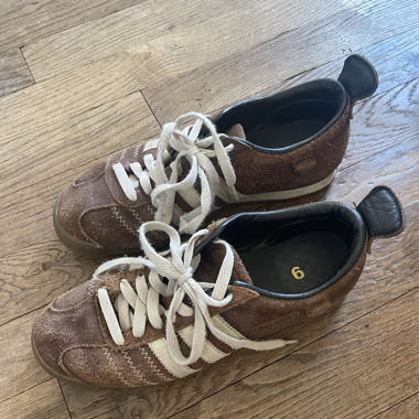 Adidas Vintage braun