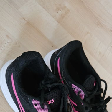 Asics Turnschuhe