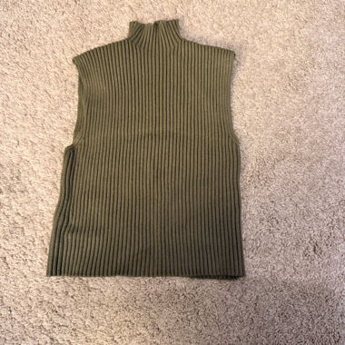 Pull sans manches en maille