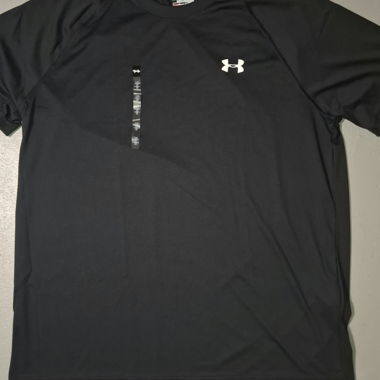 T-shirt Under Armour noir