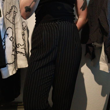 gestreifte Hosen