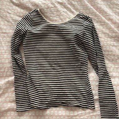 open back long-sleeve