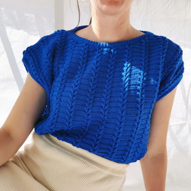 Knitted blue vintage summer top