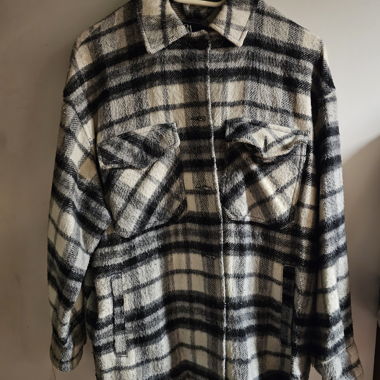 Veste chemise Zara à carreaux noir et blanc