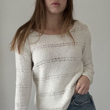 Chicos knit sweater