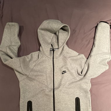 Nike Tech 