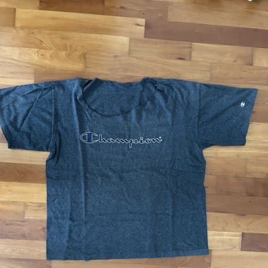 champion tshirt