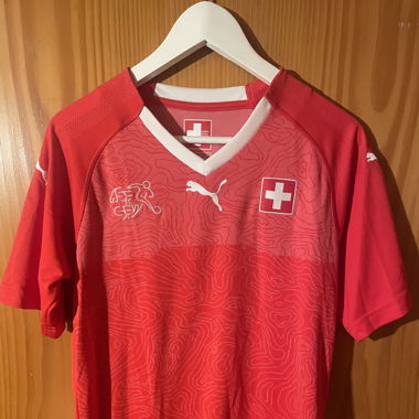 Schweizer füssbal  schirt 