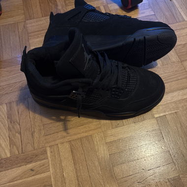 Jordan 4