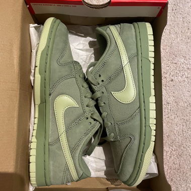 Nike dunk low retro premium oil green olive aura