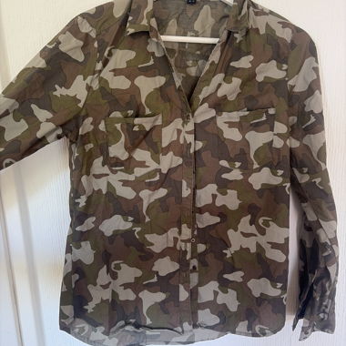 Jennyfer Camouflage Shirt