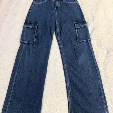 Pantaloni cargo