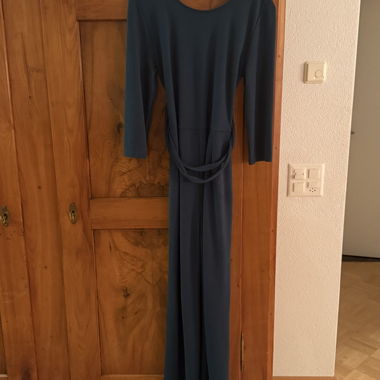 Türkisfarbener Overall