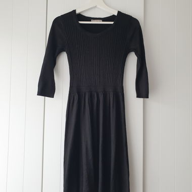 Robe en maille noire