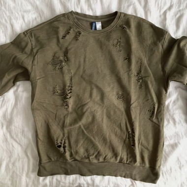 H&M Divided distressed khaki sweatshirt M