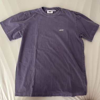 T-shirt viola OBEY