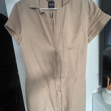 Combinaison courte beige