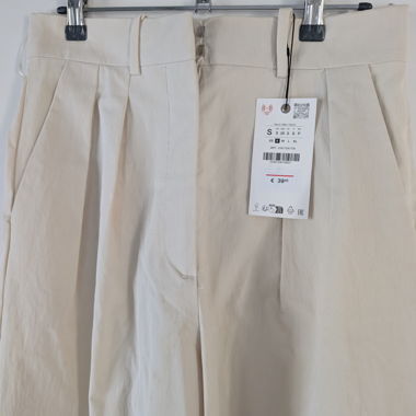 Pantaloni Zara ampi beige nuovi