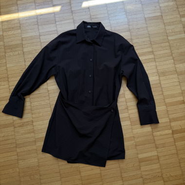 Chemise / jupe à fines rayures ZARA noir