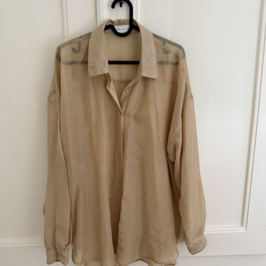 Chemise transparente beige