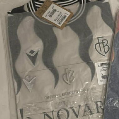 Maillot à flammes du FC Bâle