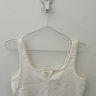 even&odd crop top