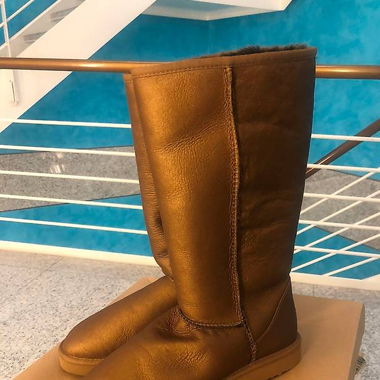 UGG stiefel Neu Gr. 42