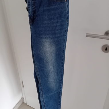 Jeans diritto blu medio